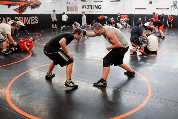 Class AA Wrestlers Roll into State Tournament
