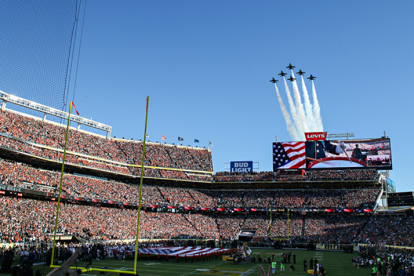 Photos: Scenes from Super Bowl 50