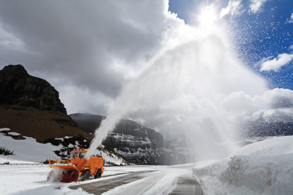 Photos: Plowing the Sun Road