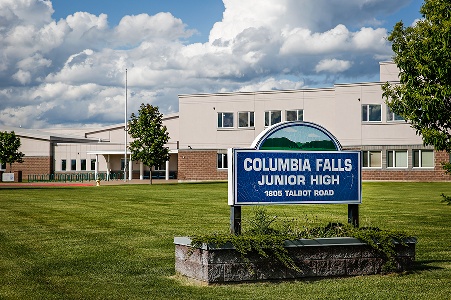 Columbia Falls Junior High Goes Remote as Cases Rise in District - Flathead  Beacon