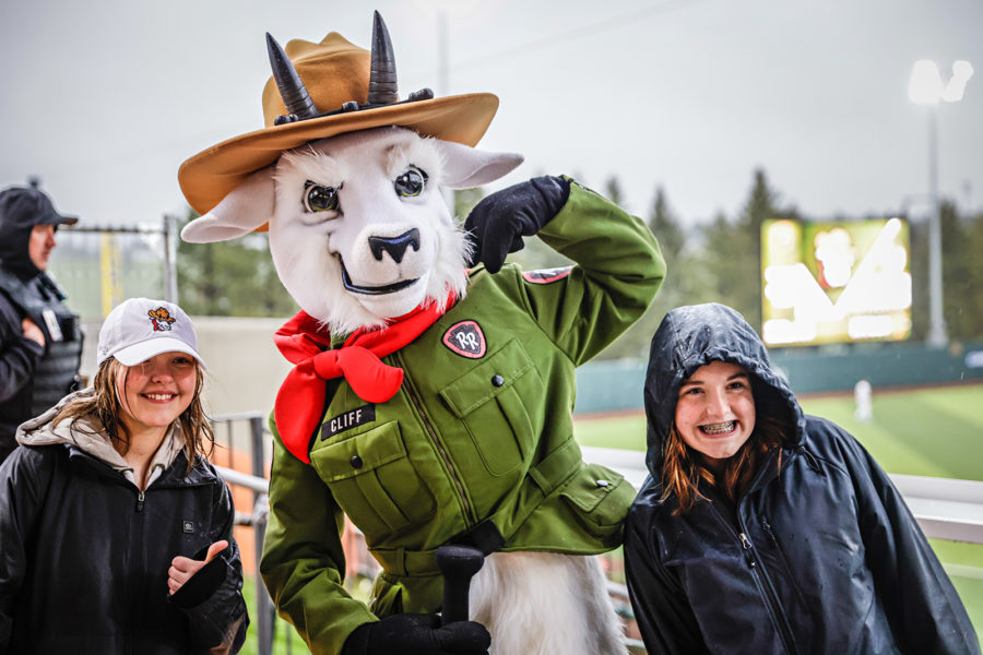 Rain Dampens Field, Not Spirits at Inaugural Range Riders Opening Day Flathead Beacon