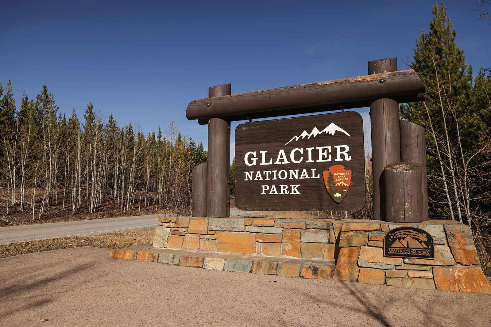 International Visitors to Glacier and Yellowstone Will Face a $100 Surcharge in 2026