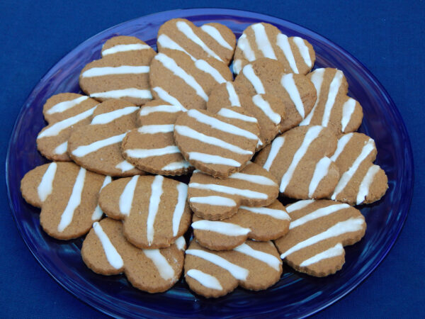 Old-Fashioned Gingerbread Cookies