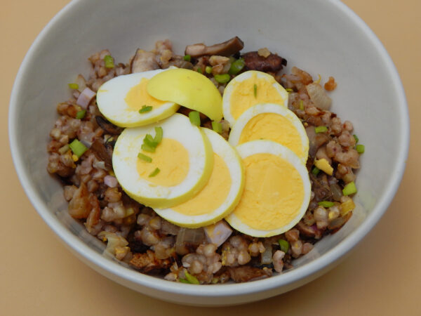 Buckwheat Porridge with Mushrooms and Eggs