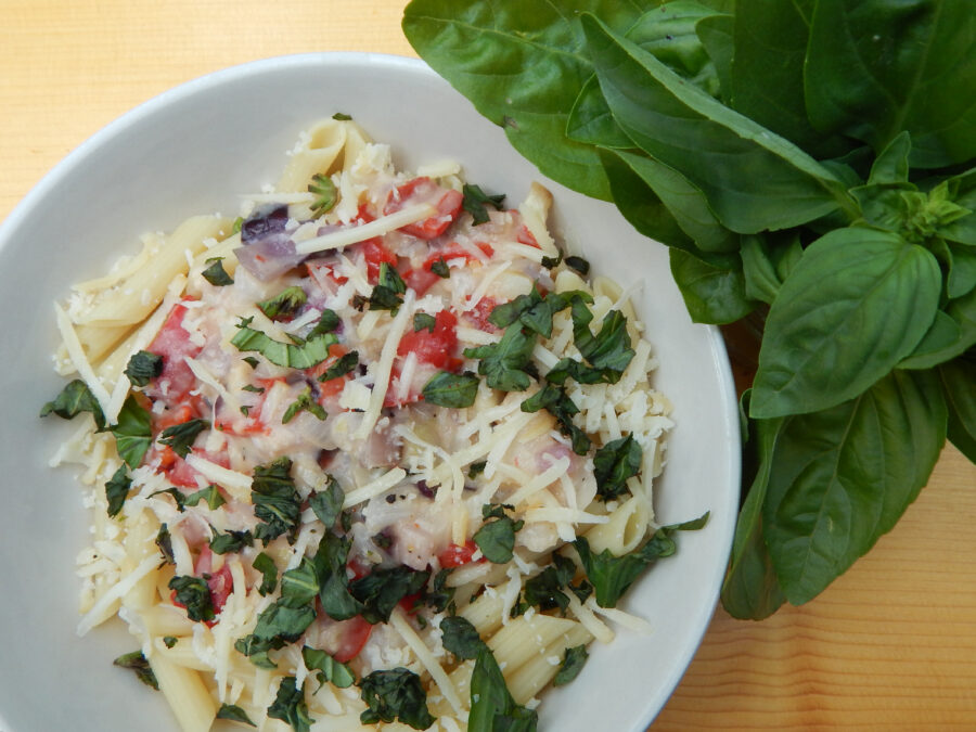 Creamy Grilled Pepper, Onion and Garlic Pasta