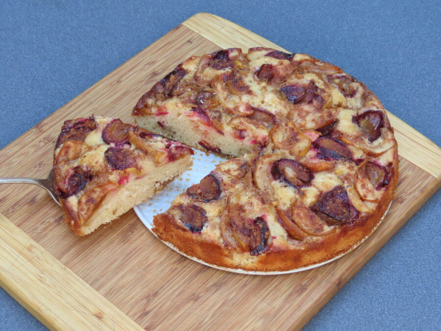 Fresh Pear and Plum Cake