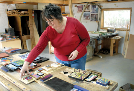 Flathead Artists Experiment With Collaborative Art