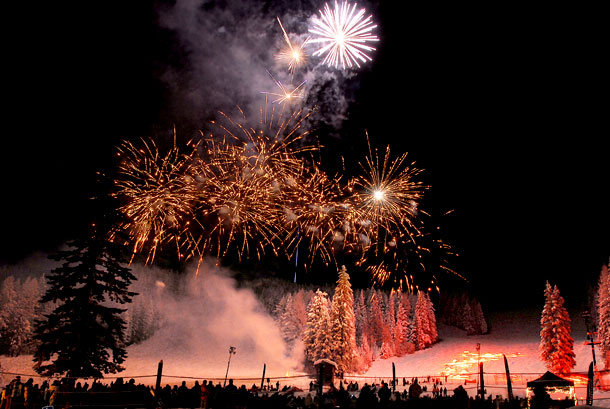 PLACES: New Year’s Eve Rockin’ Rail Jam and Torchlight Parade
