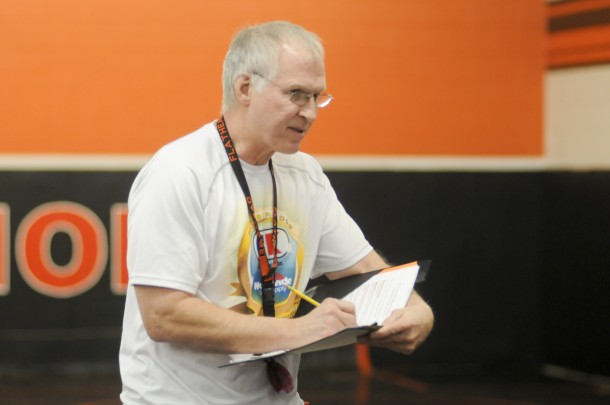 Davis Resigns as Flathead Wrestling Coach