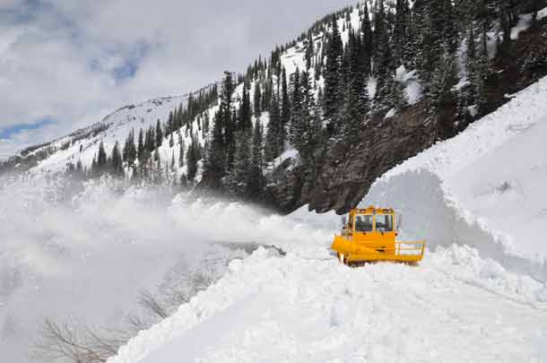 Glacier Plows Make Progress Toward Logan Pass