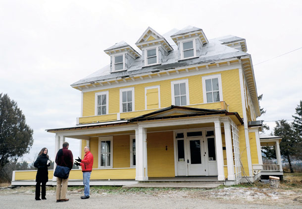 New Owner Outlines Plans to Refurbish Somers Mansion