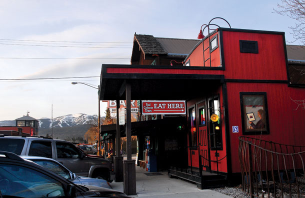 In Whitefish, Late-Night Food Wars Come to a Head