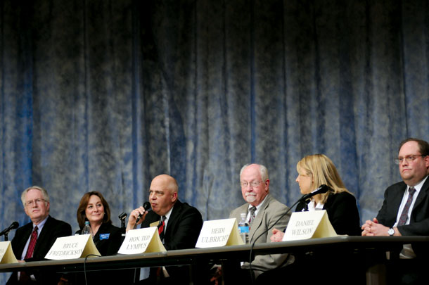 Judicial Candidates Tout Experience, Ability