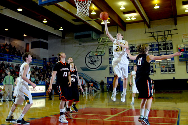 Northwestern A Divisionals: Vasquez’s Heroics Lift Whitefish in Semifinals