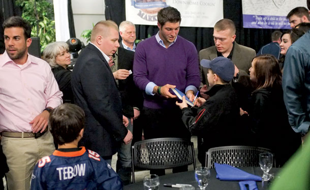 Tim Tebow Speaks to Packed House in Kalispell