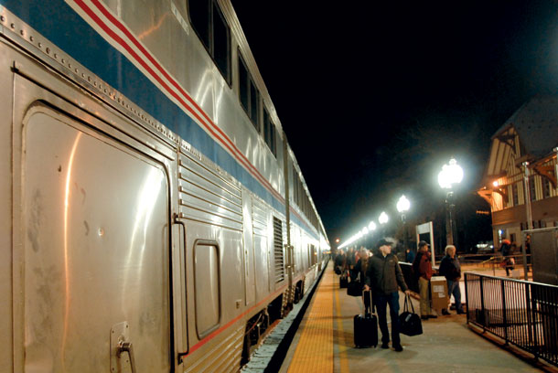 Amtrak, Lobbying Group Meet to Talk Passenger Rail