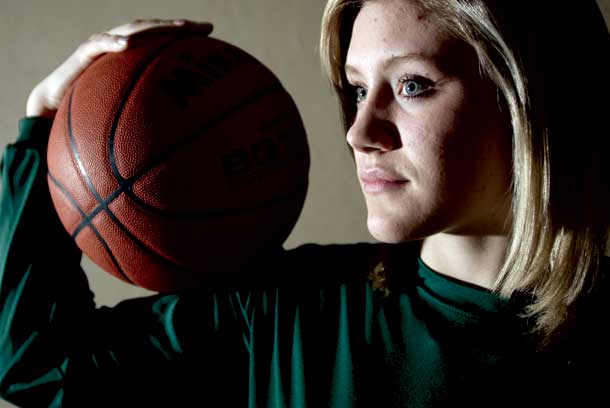 Following Cousin’s Footsteps, Klundt Finds the Spotlight