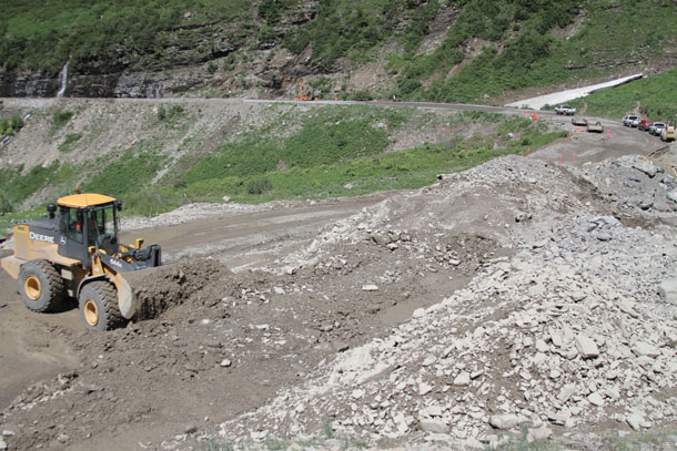 Bus Driver Recounts Sun Road Rock Slide
