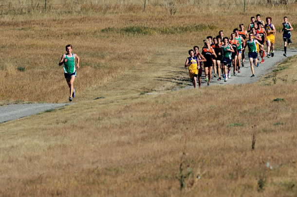 Valley Runners Stride into State Meet
